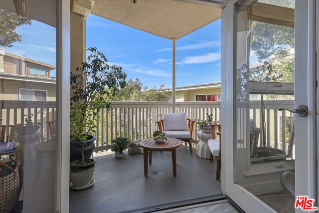 2 Bed Home for Sale in Santa Monica, California