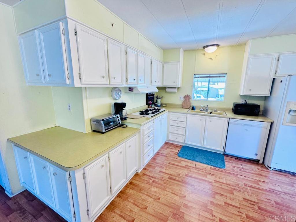 2130 Sunset Drive - photo 10