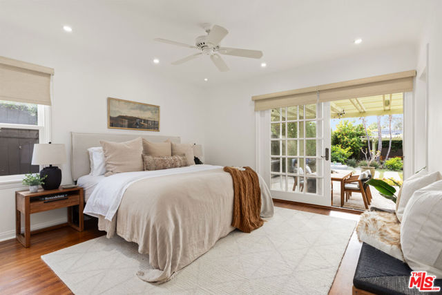 1741 Pier Avenue, Santa Monica CA: https://media.crmls.org/mediaz/757575d3-23da-4b92-b755-3a0af4842e0c.jpg