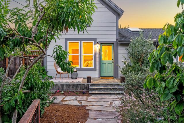 2801 S Main Street, Soquel CA: https://media.crmls.org/mediaz/7575b874-881e-4f24-a1cc-c65a3b8caf16.jpg