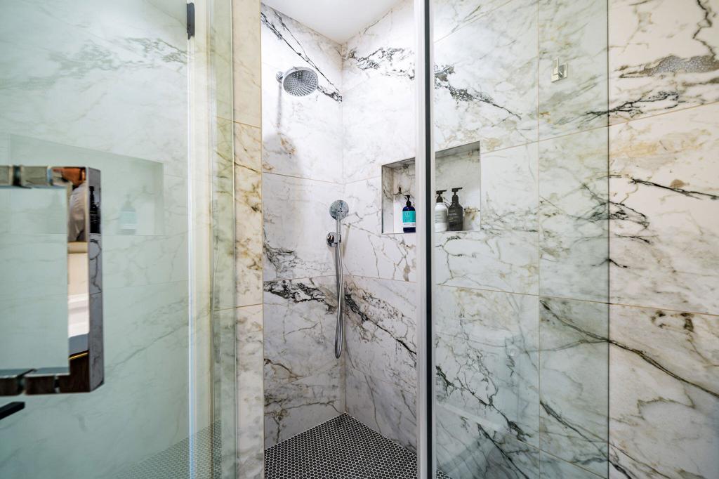 MLS #219138528DA image #15