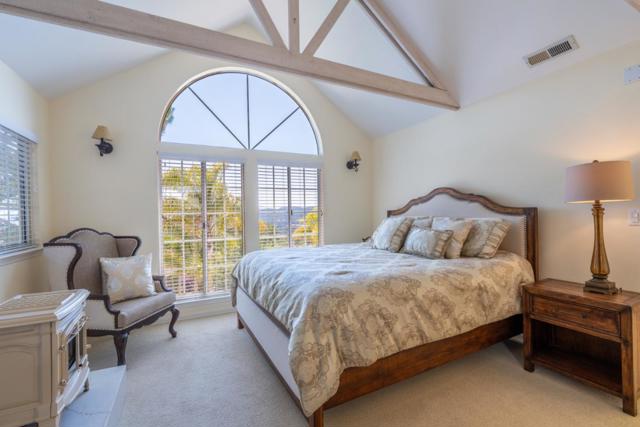 6 Huckleberry Court, Monterey CA: https://media.crmls.org/mediaz/7578f7ee-b080-47a4-a93c-8ce424472d0a.jpg