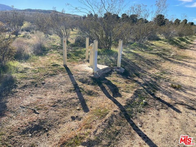 12399 E AVE V-12, Pearblossom CA: https://media.crmls.org/mediaz/75791260-3b61-402e-9685-e249f8113663.jpg