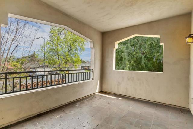 2881 Meridian Avenue, San Jose CA: https://media.crmls.org/mediaz/757c1037-5e7a-443c-8797-dde818a34780.jpg