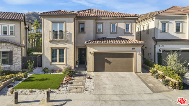 12333 N Finch Court, Porter Ranch CA: https://media.crmls.org/mediaz/757ce038-e3e7-4cb6-a9a3-b8923b6bc204.jpg