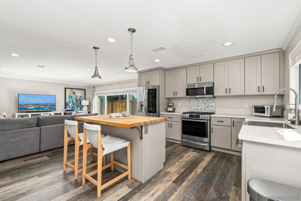 757Daaee Dbd9 4286 Ba88 521670E6C206 8347 Carlton Oaks Dr., Santee, Ca 92071 &Lt;Span Style='BackgroundColor:transparent;Padding:0Px;'&Gt; &Lt;Small&Gt; &Lt;I&Gt; &Lt;/I&Gt; &Lt;/Small&Gt;&Lt;/Span&Gt;