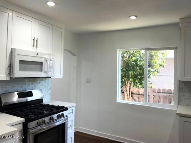1520 W 107th Street, Los Angeles CA: https://media.crmls.org/mediaz/757db67f-1494-4767-8353-10a6be33214d.jpg