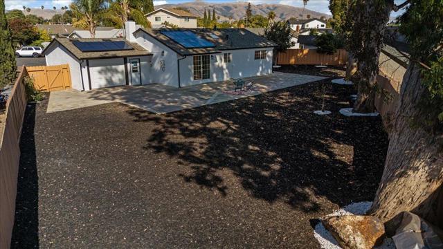5643 Truman Place, Fremont CA: https://media.crmls.org/mediaz/757de0c0-70e1-43f9-81a9-893ed62487f4.jpg