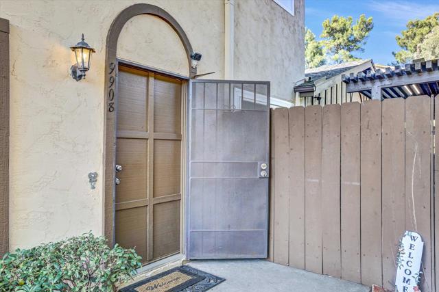 Detail Gallery Image 28 of 45 For 9908 Caminito Bolsa, San Diego,  CA 92129 - 3 Beds | 1/1 Baths