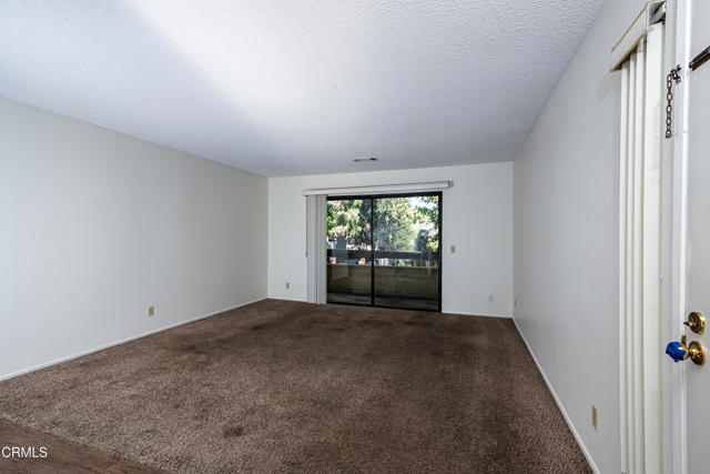 Detail Gallery Image 10 of 17 For 307 Oakwood St, Ventura,  CA 93001 - 2 Beds | 1/1 Baths