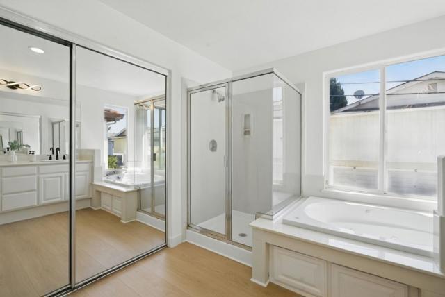 1145 Arabelle Way, San Jose CA: https://media.crmls.org/mediaz/7580ab7f-03a6-49b5-828e-4c7a33073777.jpg