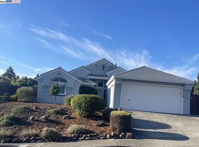 570 Daffodil Dr, Benicia CA: https://media.crmls.org/mediaz/7580d9ae-1874-41bb-9e0d-b2a3f73de8ef.jpg