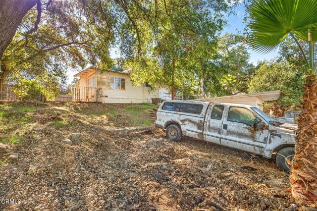 701 W Lomita Avenue, Ojai CA: https://media.crmls.org/mediaz/7580e475-cbdd-46a5-99cb-4c34b1e4d608.jpg
