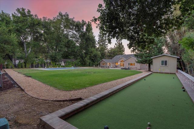 15211 Becky Lane, Monte Sereno CA: https://media.crmls.org/mediaz/7580e8e2-bec7-47f2-b270-c1d5e456adc1.jpg
