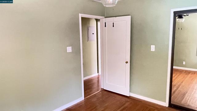 3655 Granzotto Dr, Concord CA: https://media.crmls.org/mediaz/7581fe77-f9e2-4eb0-b036-722f622e47e5.jpg