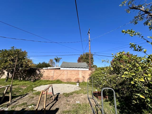 Detail Gallery Image 20 of 22 For 17449 Keswick St, Northridge,  CA 91325 - 3 Beds | 2 Baths