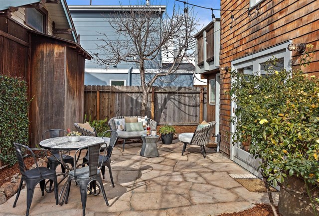 Image 17 of 49 For 1447 Kains Ave