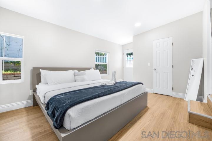 1735 Froude St - photo 19