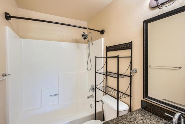 7160 Shoreline Dr, San Diego CA: https://media.crmls.org/mediaz/75882b0c-87c4-4997-b2c3-47c17306ed09.jpg