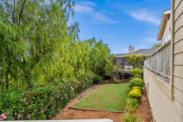 376 Sterling Way, San Rafael CA: https://media.crmls.org/mediaz/75883ec3-c8b8-4caf-9dc9-e72f3bac15c5.jpg