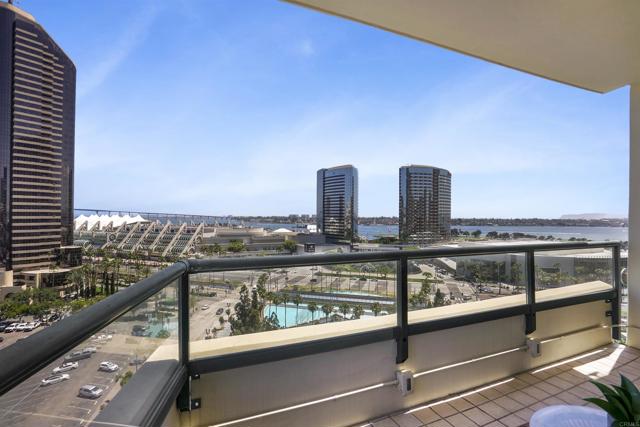 510 First Avenue, San Diego, California 92101, 2 Bedrooms Bedrooms, ,2 BathroomsBathrooms,Condominium,For Sale,First,NDP2405611