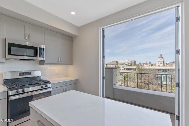 Detail Gallery Image 25 of 35 For 533 E Union St #501,  Pasadena,  CA 91101 - 3 Beds | 3 Baths