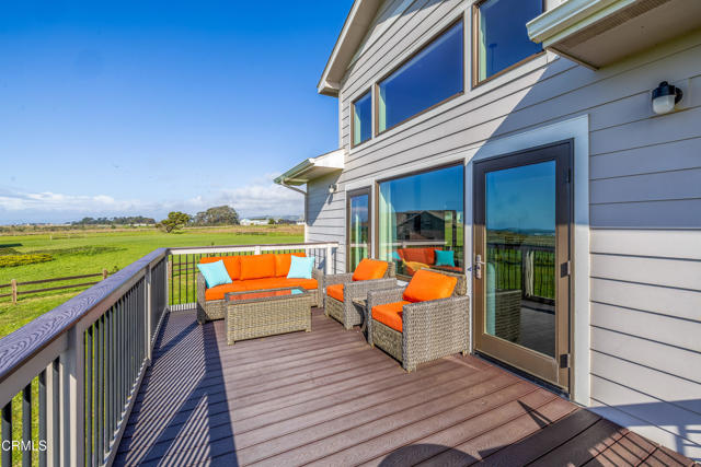 Detail Gallery Image 14 of 42 For 19251 Monterey Ave, Fort Bragg,  CA 95437 - 3 Beds | 3 Baths