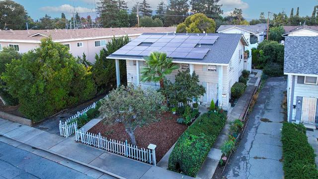 745 Reseda Drive, Sunnyvale CA: https://media.crmls.org/mediaz/7589afbc-d6c4-4c55-8e2c-ed2f2d6c5a74.jpg