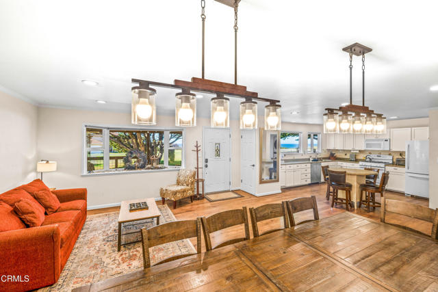 Detail Gallery Image 9 of 27 For 19251 Del Mar Dr, Fort Bragg,  CA 95437 - 4 Beds | 2 Baths