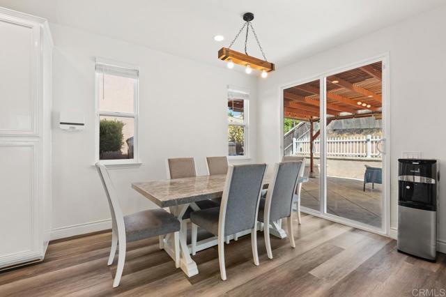 Detail Gallery Image 11 of 60 For 2785 Bear Valley Rd., Chula Vista,  CA 91915 - 4 Beds | 2/1 Baths