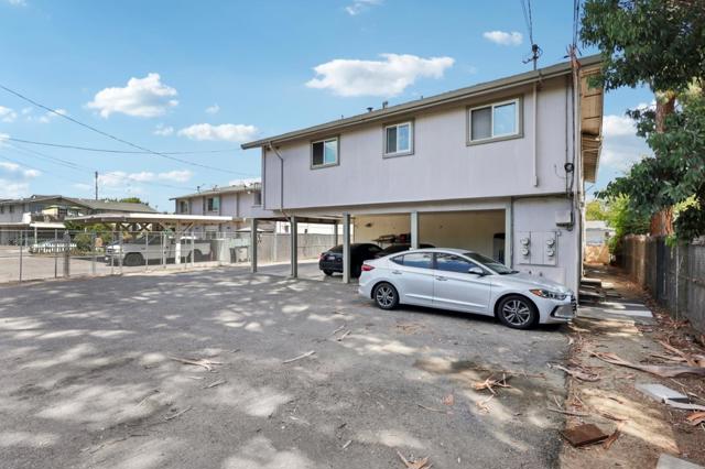 476 Branham Lane, San Jose CA: https://media.crmls.org/mediaz/7590b698-c9fd-4977-b3a6-9e6d16a4caa5.jpg