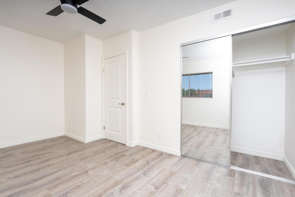 587 Beverly Pl - photo 14