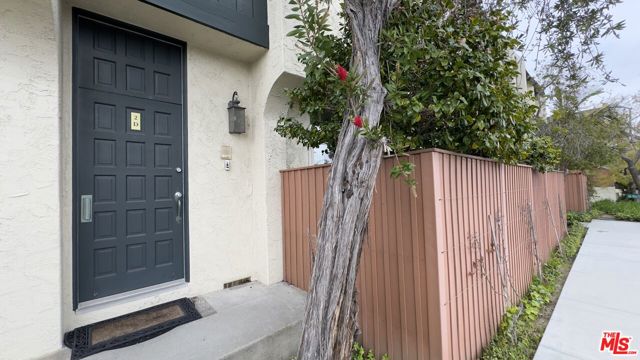 11260 Overland Avenue, 2D photo 1