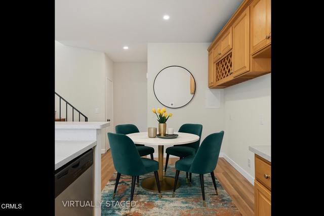 Detail Gallery Image 4 of 37 For 146 Maegan Pl #9,  Thousand Oaks,  CA 91362 - 3 Beds | 2/1 Baths