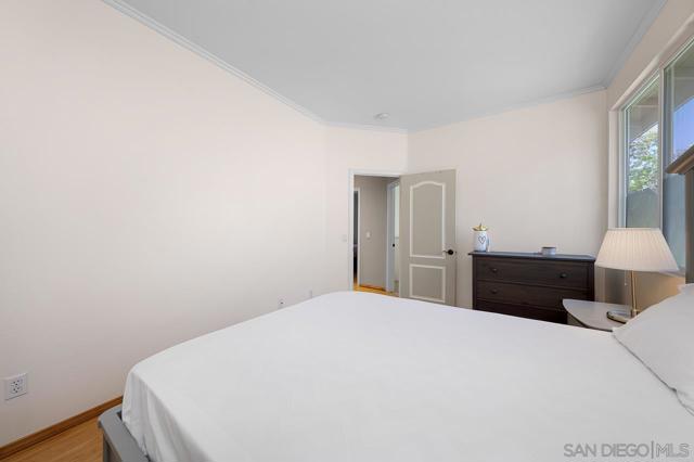 1175 SANTA OLIVIA RD, Chula Vista CA: https://media.crmls.org/mediaz/7593b532-868d-46de-a0b5-795af96d91af.jpg