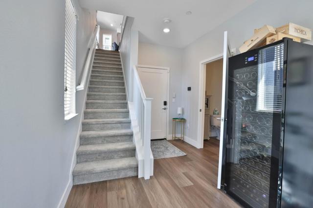 580 Yale Way, San Jose CA: https://media.crmls.org/mediaz/75958946-d547-4544-bc97-e79c5032f329.jpg