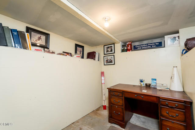 Detail Gallery Image 65 of 69 For 1955 N Los Robles Ave, Pasadena,  CA 91104 - 5 Beds | 3 Baths