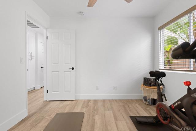 1642 Marbella Drive, Vista CA: https://media.crmls.org/mediaz/75969011-d313-41e9-ad0e-d28155a15f50.jpg