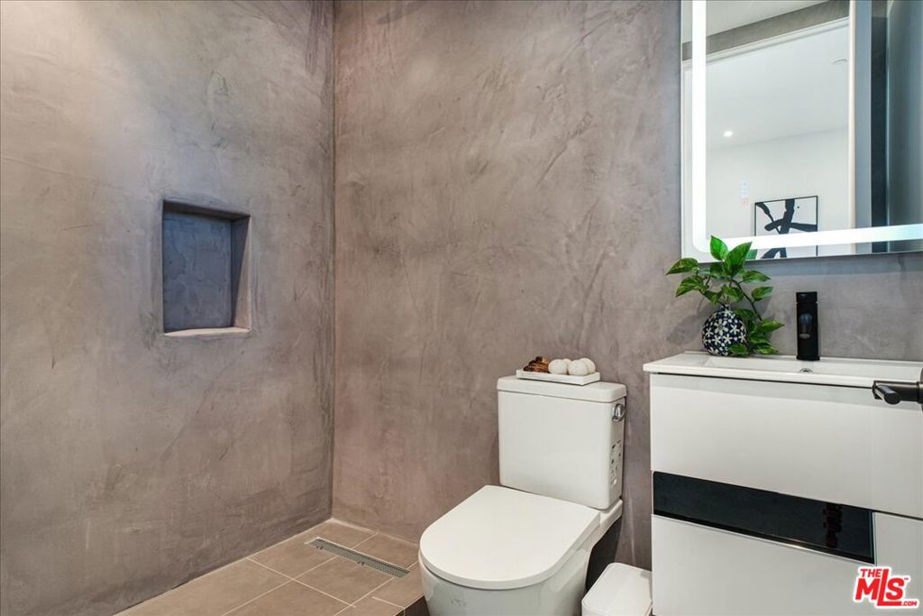 MLS #25627735 image #27