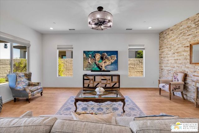 82 Prosecco, Rancho Mirage CA: https://media.crmls.org/mediaz/7596e6f8-30b3-432a-84b9-2555124ae408.jpg