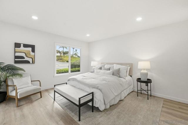 17676 Corte Sobrado, San Diego CA: https://media.crmls.org/mediaz/7596e9a7-cc4a-498f-a2bd-0f1443e1312a.jpg