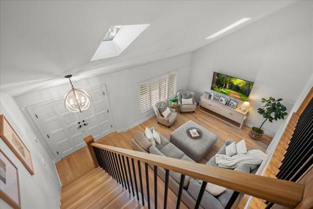305 Albert Drive, Los Gatos CA: https://media.crmls.org/mediaz/7597149e-0664-4192-b4c3-9c8e6b695918.jpg