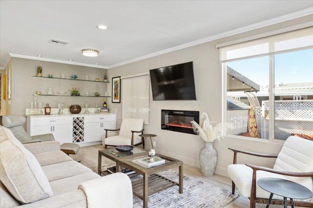 7232 Santa Barbara Street, Carlsbad CA: https://media.crmls.org/mediaz/7599a8e3-dc67-4ad1-a262-d54ba591ed2e.jpg