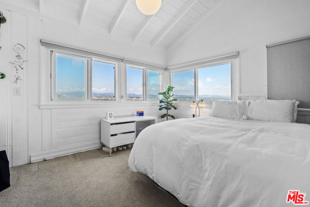 229 Rees Street, Playa del Rey CA: https://media.crmls.org/mediaz/759a1e7e-80f6-47bc-97ed-189c5848c1ca.jpg