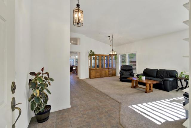 Detail Gallery Image 7 of 47 For 2022 Highland View, Escondido,  CA 92026 - 3 Beds | 2 Baths