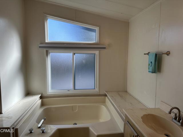 Detail Gallery Image 21 of 27 For 1220 Johnson Dr #131,  Ventura,  CA 93003 - 2 Beds | 2 Baths