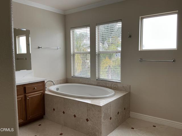 Detail Gallery Image 29 of 50 For 14810 Blue Ridge Ct, Moorpark,  CA 93020 - 5 Beds | 4 Baths