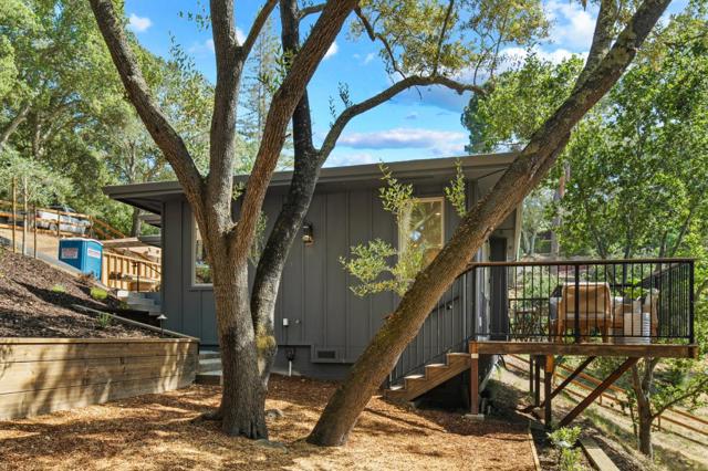 17119 Crescent Drive, Los Gatos CA: https://media.crmls.org/mediaz/759c51f7-520e-4f32-8c6e-8b1396a31274.jpg