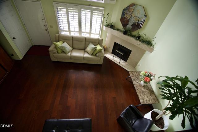 Detail Gallery Image 5 of 31 For 1931 E Huntington Dr #F,  Duarte,  CA 91010 - 3 Beds | 3 Baths