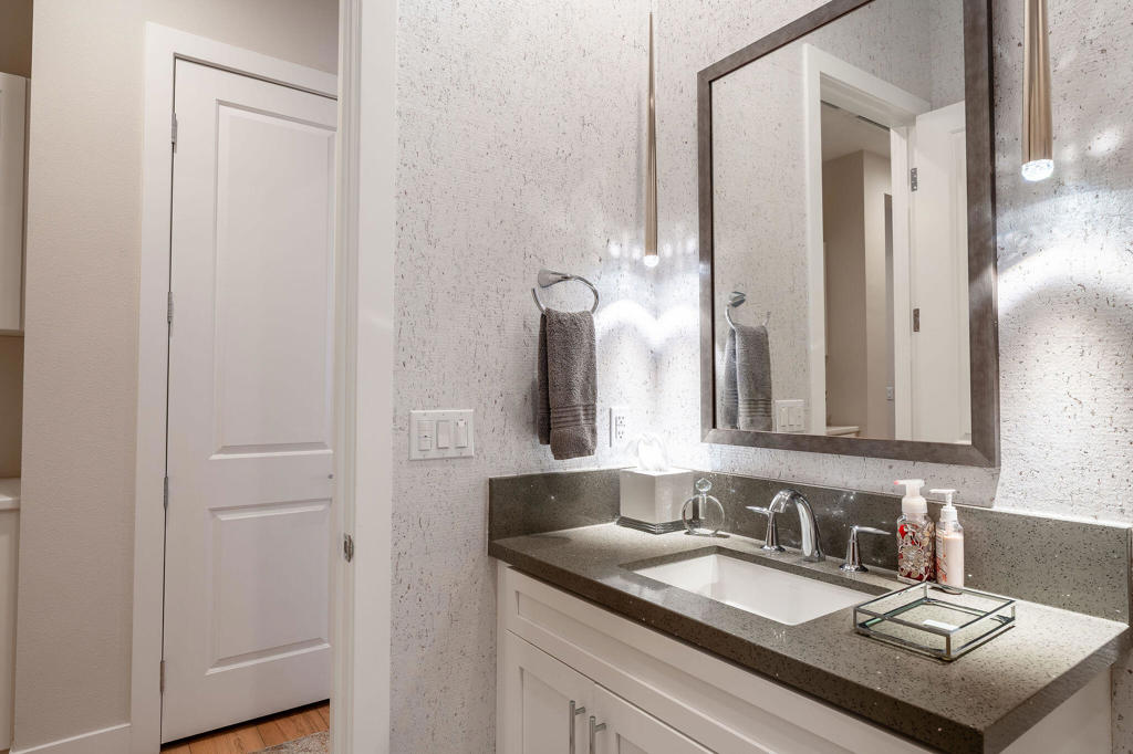 MLS #219136117DA image #25